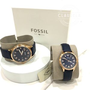 FOSSIL His and Her Wylie Three-Hand Navy Leather Watch Box Set (BQ2470SET)-Best Seller