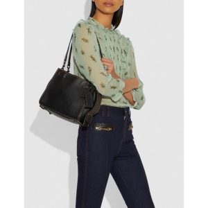 COACH Rogue 25 in Black