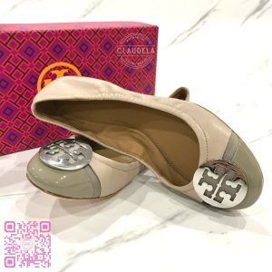 TORY BURCH Minnie Cap-Toe Ballet Shoes in Light Taupe / Grey Heron