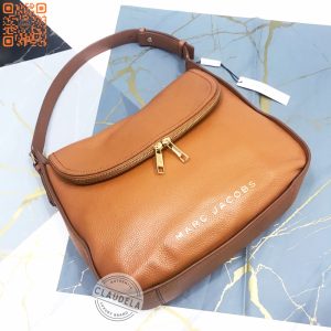 MARC JACOBS Groove Large Hobo in Smoked Almond with Gold Hardware