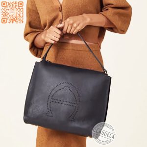 AIGNER Stella Hobo Shoulder Bag in Black