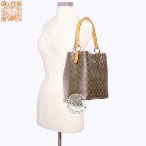 COACH Signature Town Bucket in Khaki Honeycomb