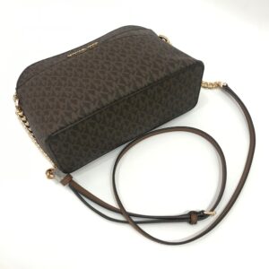Michael Kors Jet Set Dome Criscros Medium Crossbody in Signature Brown