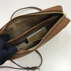 Michael Kors Jet Set Crossbody in Signature Vanilla