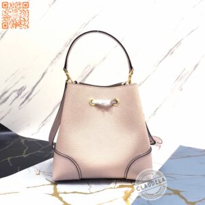 Michael Kors Mercer Small Crossbody Convertible Bucket Shoulder Leather / Soft Pink