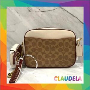 Coach Camera Bag in Signature Khaki Chalk