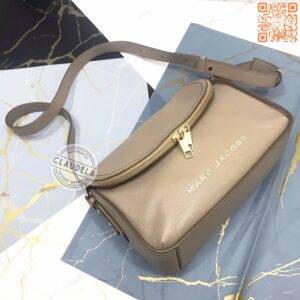 Marc Jacobs Groove Medium Crossbody Greige with Gold Hardware