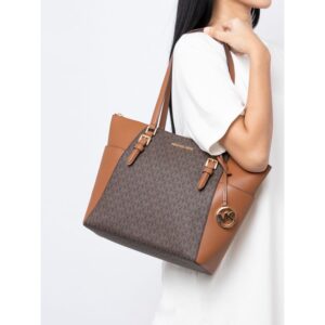 Michael Kors Charlotte Large tote in Signature Brown Acorn