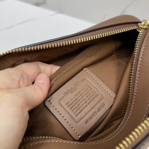 Coach Jes Camera Bag In Signature Khaki Saddle RARE BESTSELLER