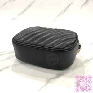 MICHAEL KORS Rose Oval Camera Bag Small in Quilted Black Leather GHW