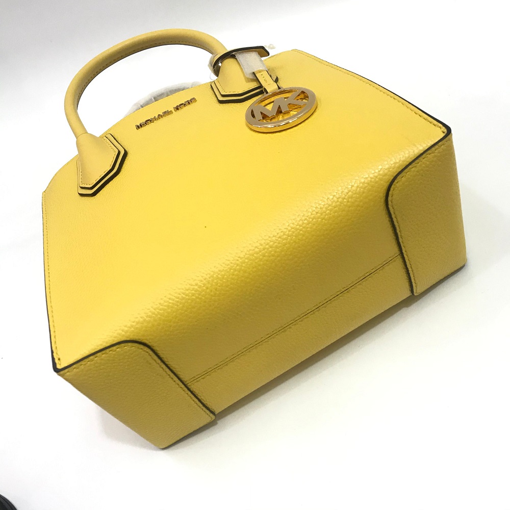 michael_kors_mercer_gallery_small_square_satchel_in_yellow_dafodil_3.jpeg