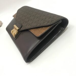 MICHAEL KORS Sloan Logo & Leather Chain Wallet in Signature Brown / Bronze