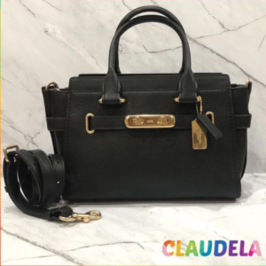 COACH Swagger Medium (27) in Black Pebble Leather